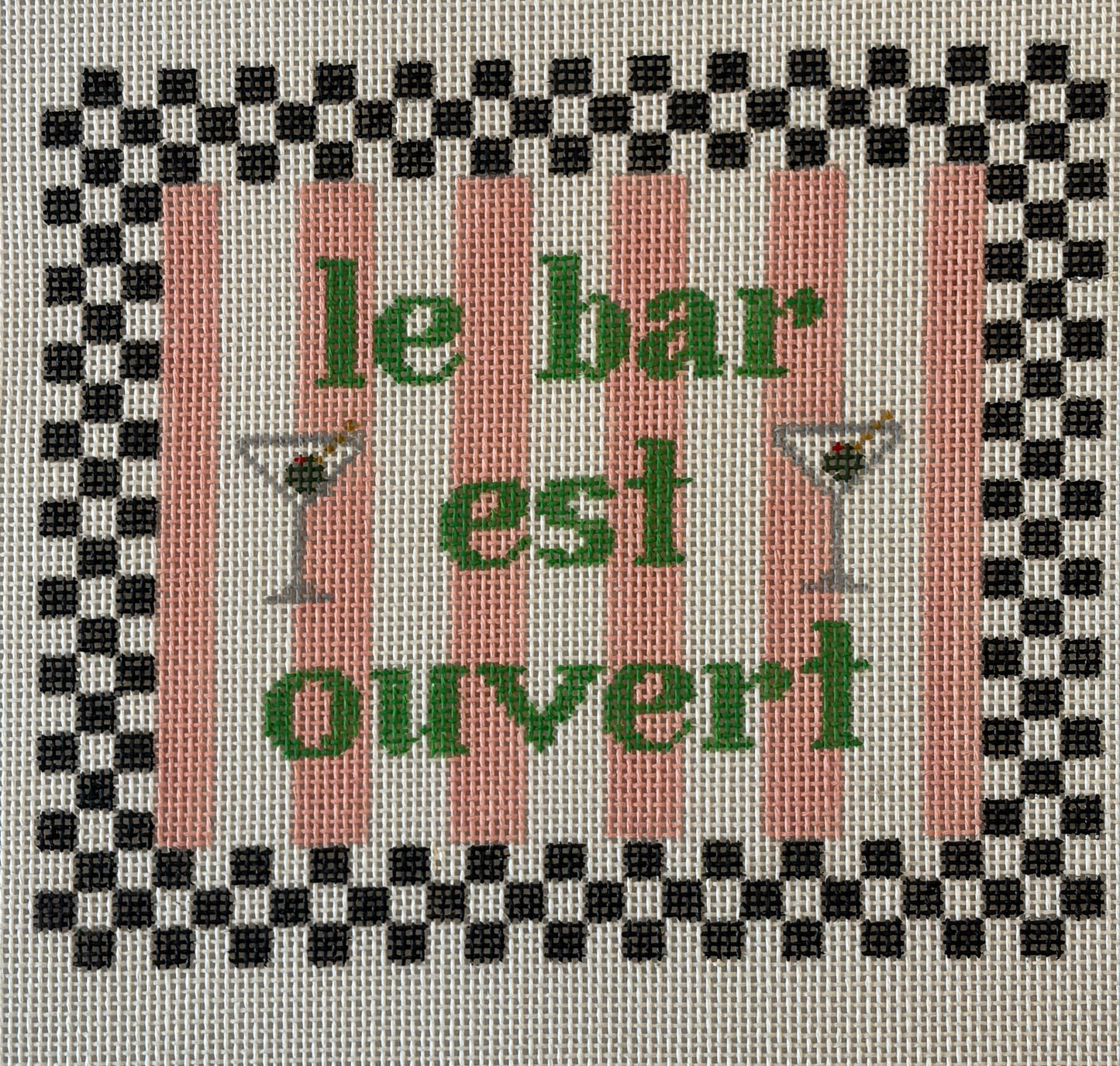 Le bar est ouvert