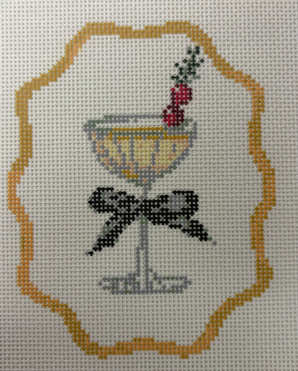 HOLIDAY COCKTAIL ORNAMENT