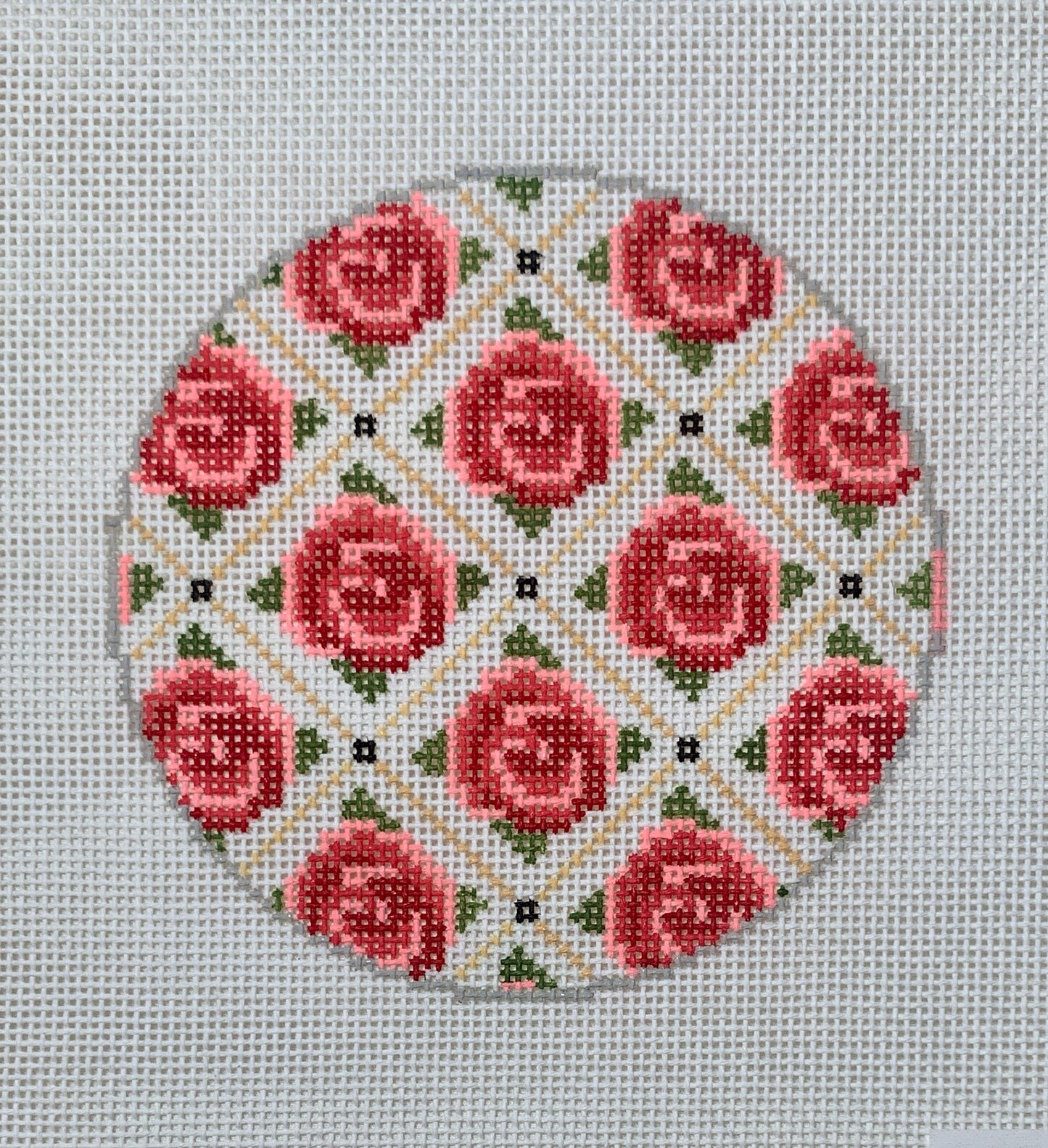 Tapestry Rose Round