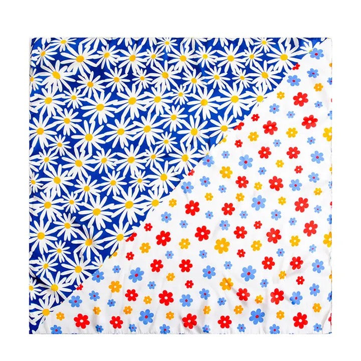 Daisy Square Scarf