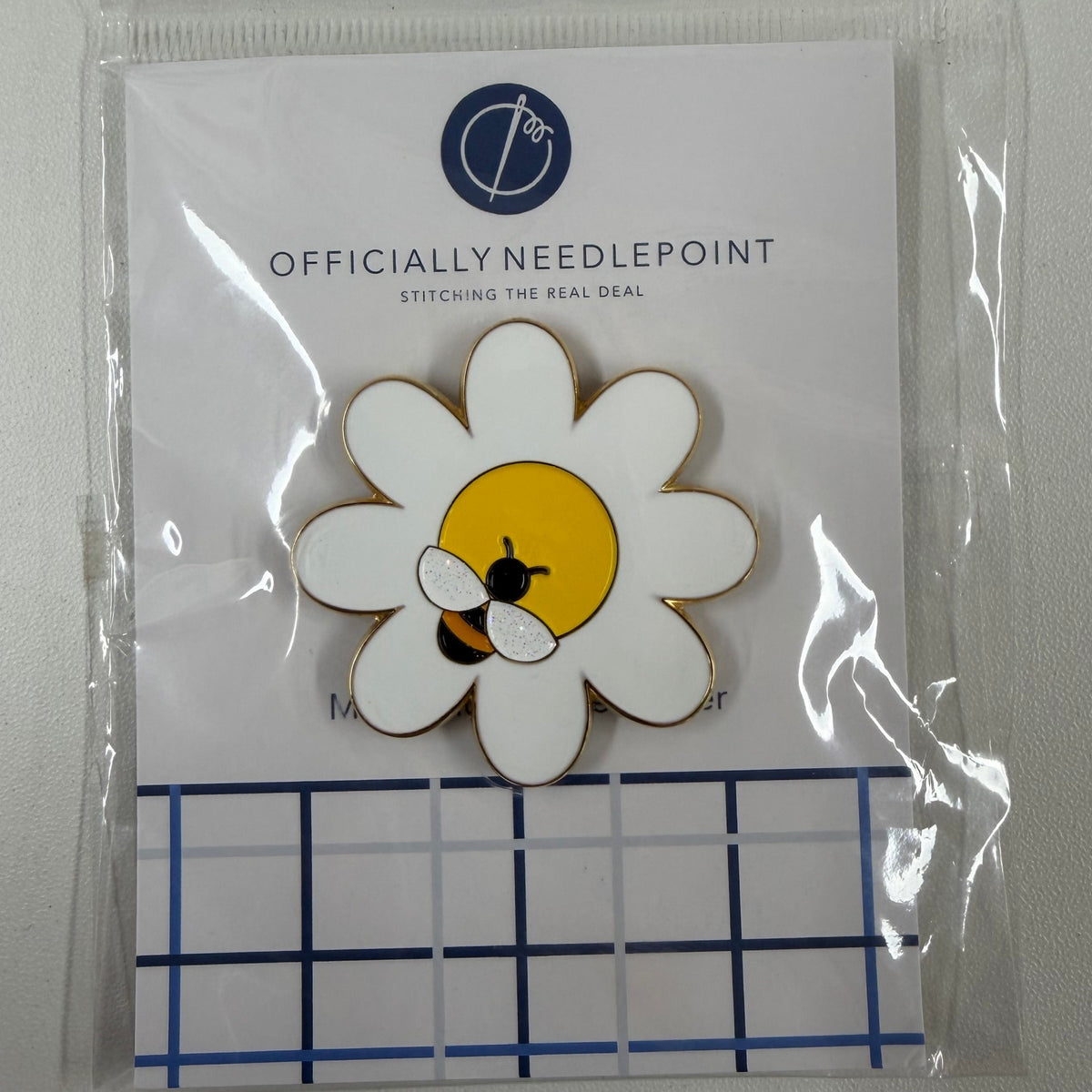 White Flower Needleminder