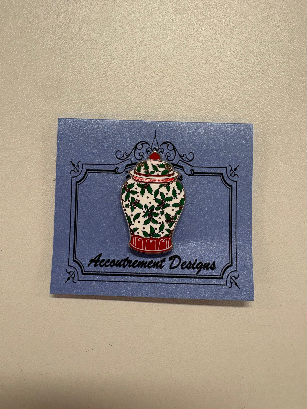 NEEDLEMINDER: HOLLY GINGER JAR