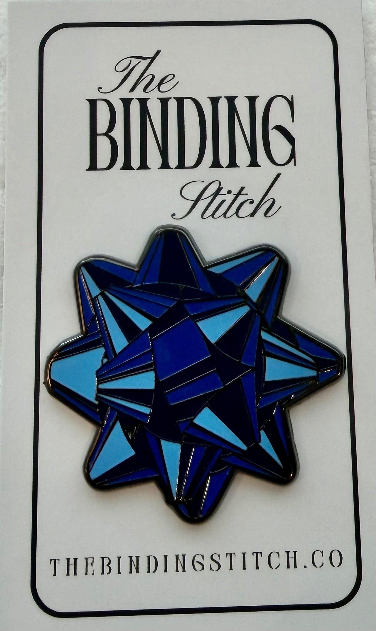 Blue Bow Needle Minder