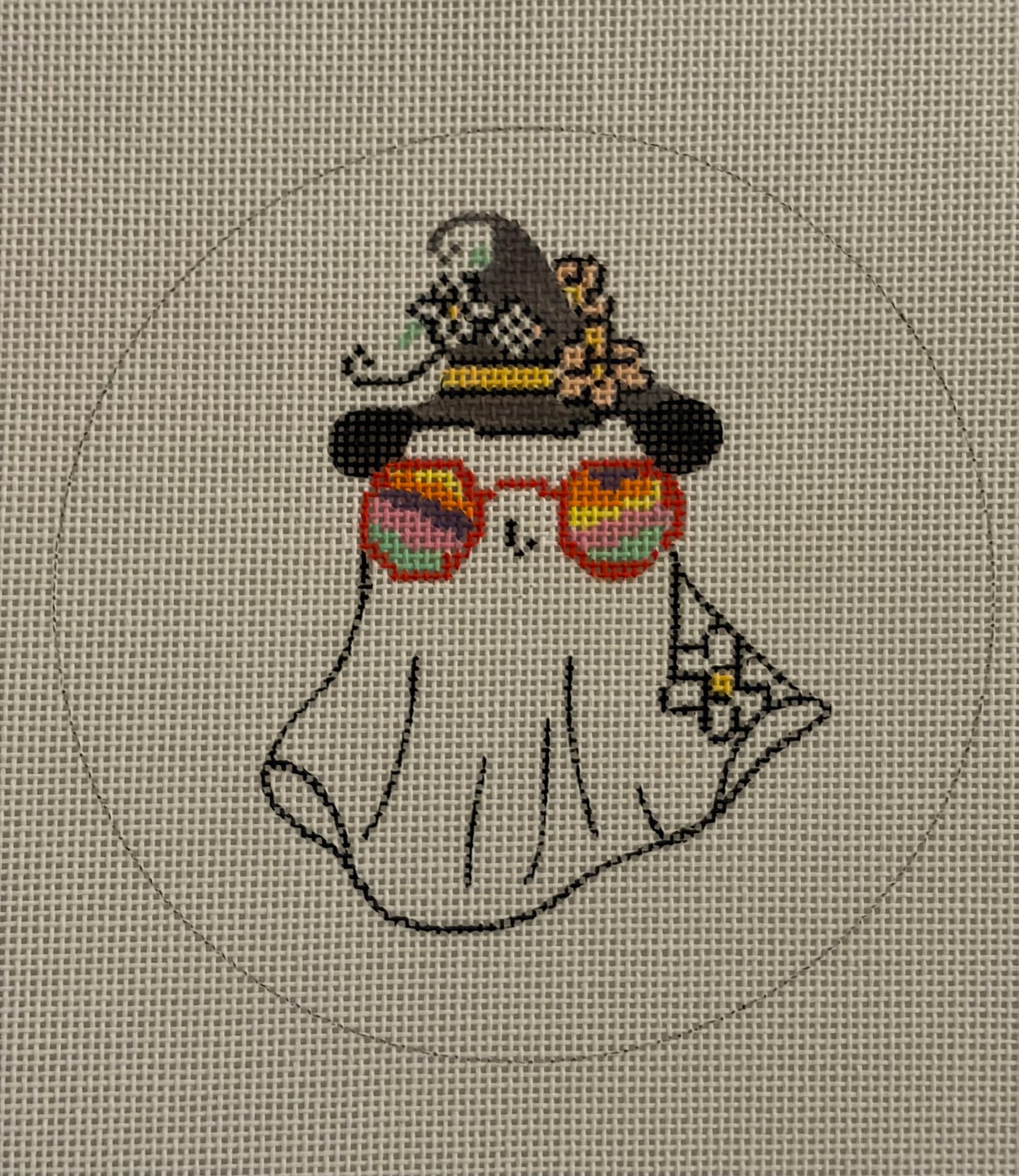 Ghost in Glasses Round