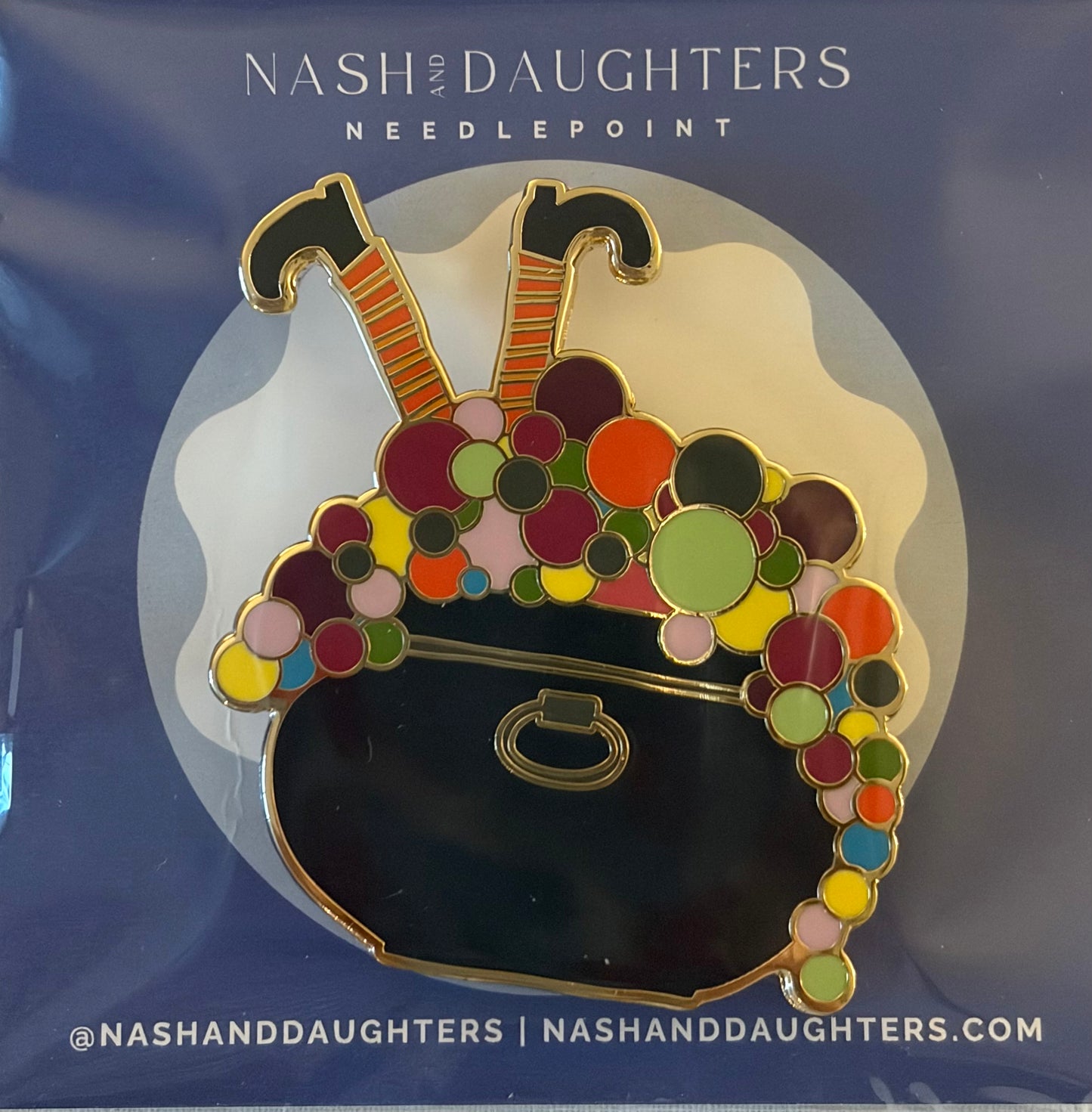 Cauldron Needle Minder