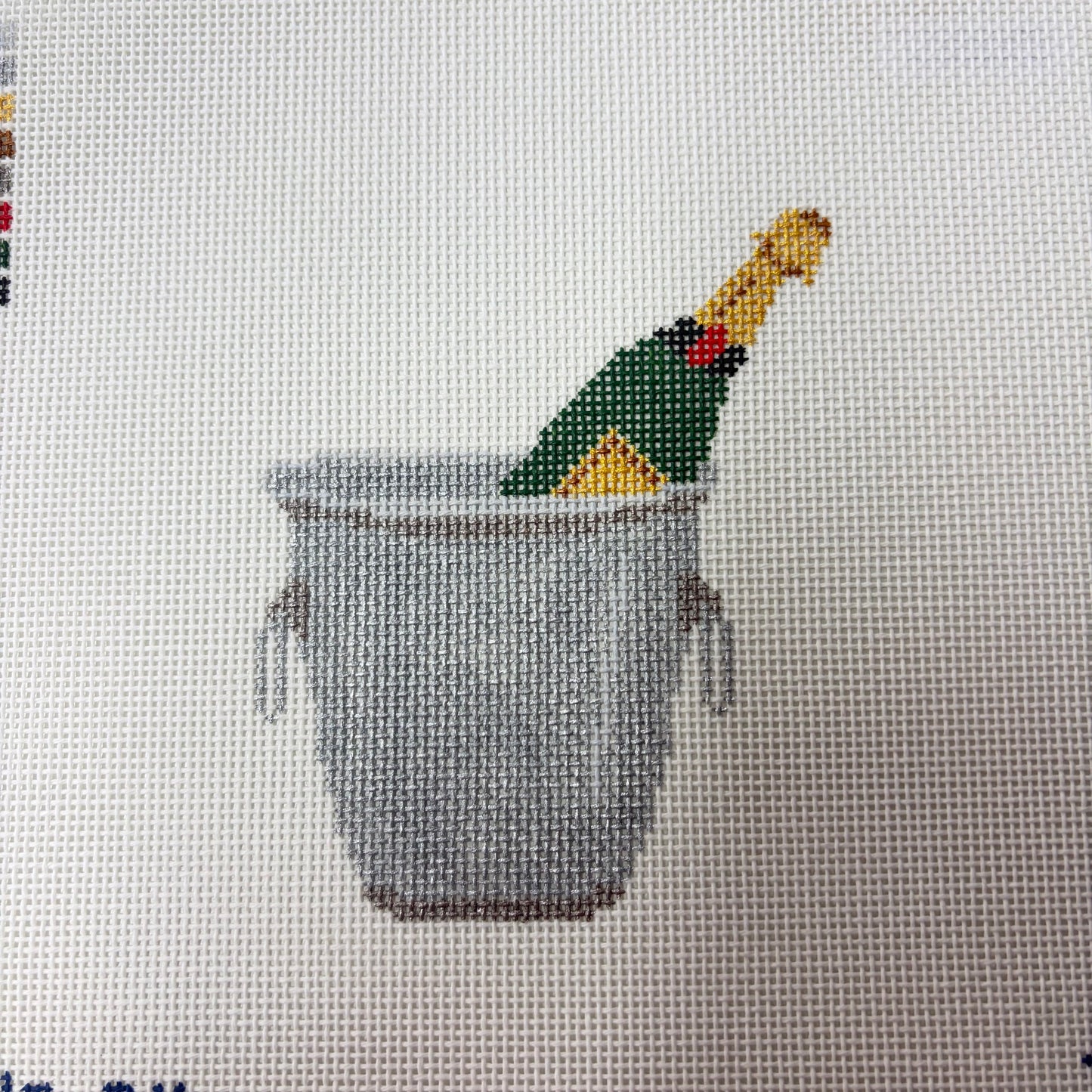 CHAMPAGNE IN BUCKET