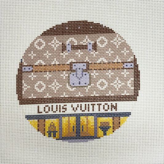 LOUIS VUITTON STOREFRONT-ROUND