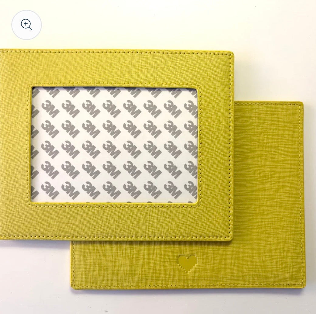 SELF-FINISHING MAHJONG CARD SLEEVE