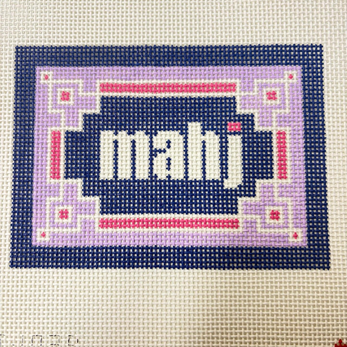 MAHJ-KEY CORNER INSERT NAVY & LILAC
