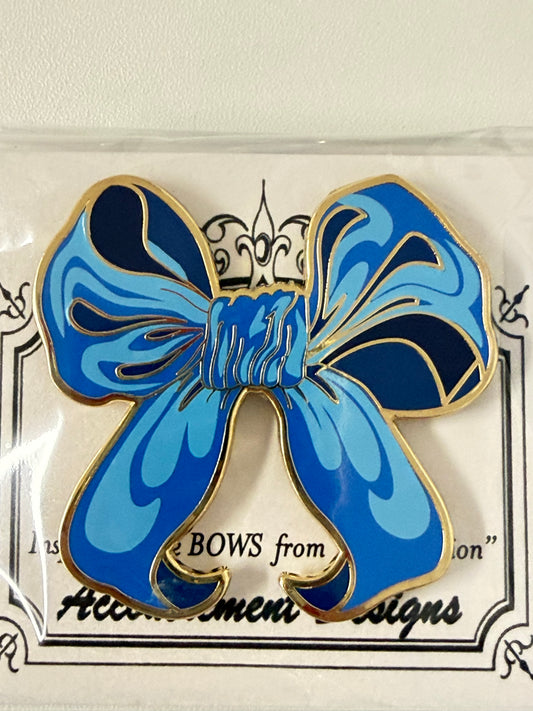 BLUE BOW NEEDLE MINDER