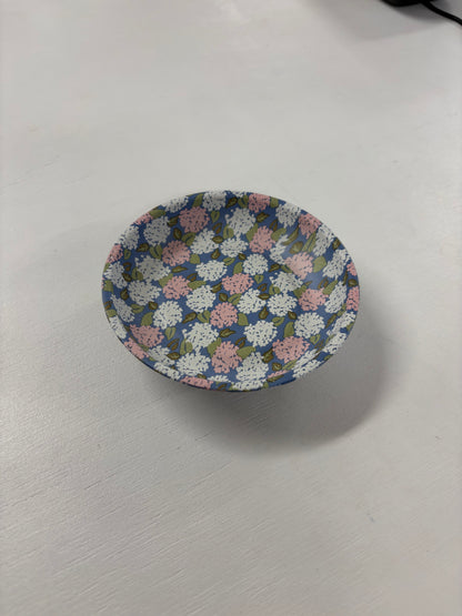 Magnetic Bowls