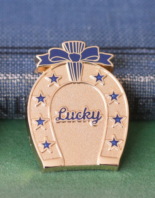Lucky Horseshoe - Sapphire Glitter Needle Minder