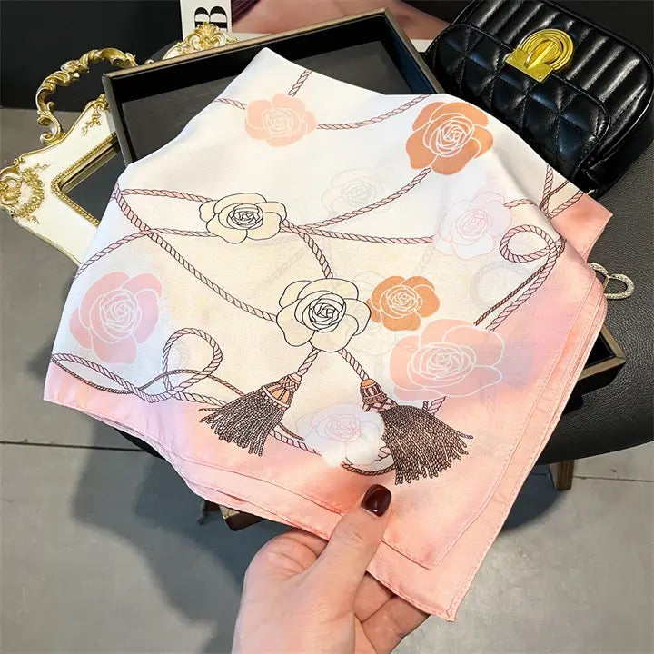 Elegant Paisely Pattern Scarf